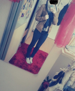 beigefarbene Lederjacke von Pimkie NEU!!