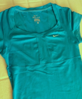 nike dry fit tshirt xs (tennis) türkis/hellblau -wiie neu, super schnitt!-
