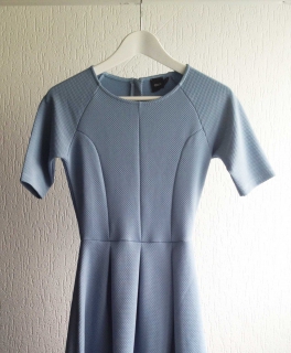 Strukturiertes Kleid Asos