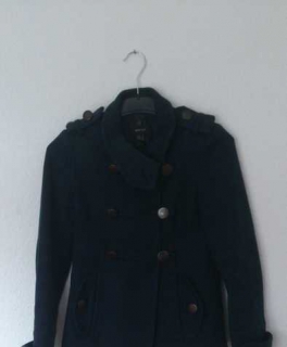 MANGO Dunkelblauer vintage Mantel mit goldenen Knöpfen Herbst/Winter XS/S