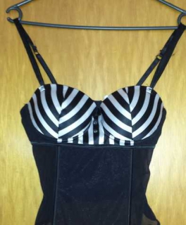 Schwarz Weiß gestreifte Corsage