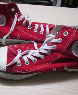 Top modische rote Chucks !!