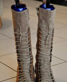 Sehr schöne Stiefel von Zara - Größe 41 (fallen aus wie 40)