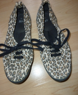 Schuhe Stoffschuhe H&M 38 leo Leopard Rockabilly Punk