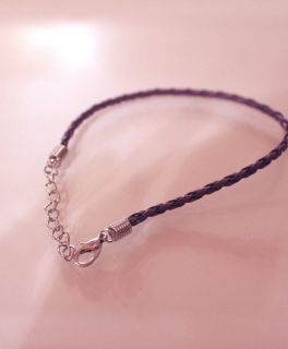 lilanes geflochtenes Armband