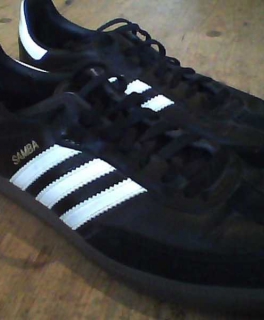 Neu! Adidas Samba Sneakers Hallenshuhe Herren Gr. 41
