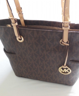 Michael Kors Jet Set Handtasche