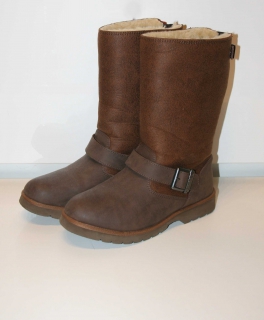 Gefütterte Winterstiefel von Buffalo
