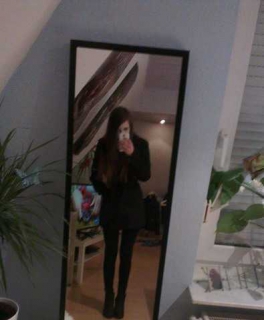 Schwarzer langer WIntermantel