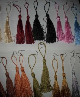 Witzige Ohrringe für Karneval