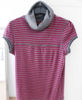 gestreiftes T-shirt mit schönem Kragen