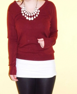 weinroter Pullover