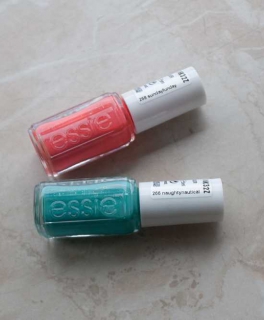 2 Essie Nagellacke NEU!