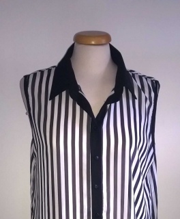 Schwarz-weiße Bluse von New Yorker - Größe L - NEUWERTIG