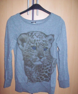 Grauer Pullover Sweater mit Leopard / H&M 