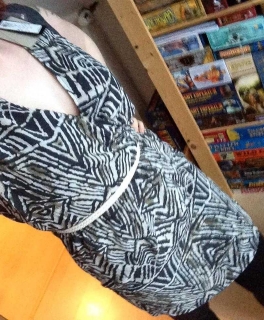 Neues Kleid von Vila, sehr hübsch