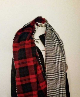 zara 2seitiger schal rot grau kariert