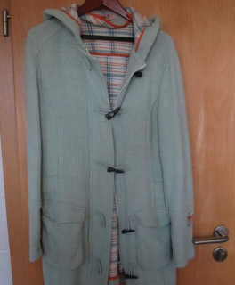 Pastellgrüner Mantel Mintgrün