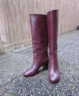 NEUE weinrote Lederstiefel / Schlupfstiefel &otherstories Gr. 39