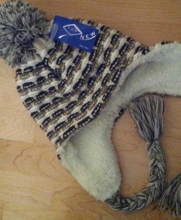 Ohrenwärmer Mütze mit Bommel