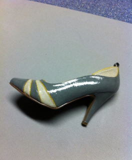 Blau/grau-weiße Absatzschuhe, Größe 38