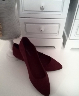 Spitze Ballerinas in weinrot Gr. 41