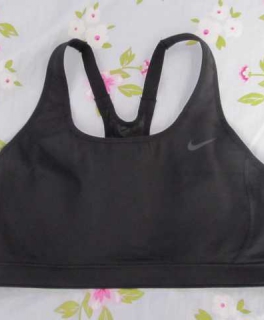 Sportbh Nike M starker Halt verstellbarer Verschluss