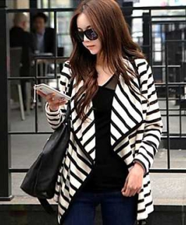 schwarz weisser cardigan