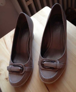 Klassische Keilabsatz Ballerinas