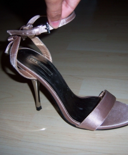 Nude farbene Sandalen