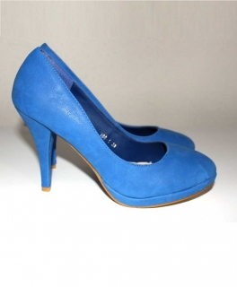 Blaue Pumps / Hohe Schuhe Gr. 38 / 39