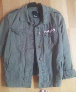 Khaki Jacke mit Glitzersteinen