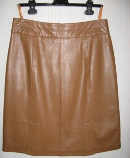 Cognacfarbener Lederrock von S. Oliver