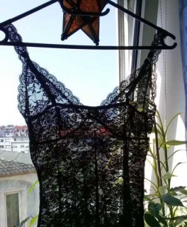 süßes Hemdchen Spitze