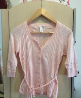 Rosa Shirt aus weichem Stoff