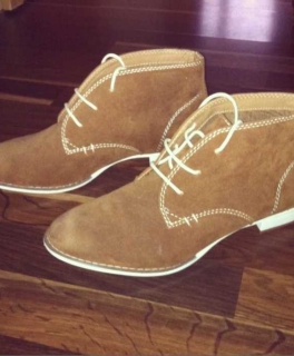 Neue Schnürstiefel - Halbschuhe