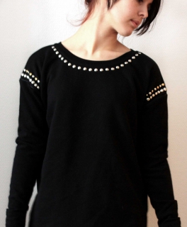 Pullover mit Nieten in Gold & Silber