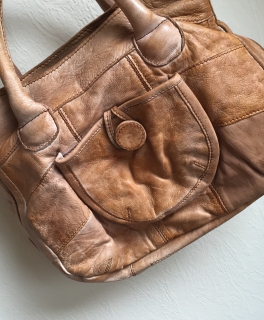 Freds Bruder kleines Knopfauge