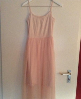 Süßes Kleid mit Tüll Rosa