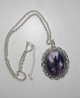 Gothic silberne Kette mit Anhänger lila Fee Mittelalter Goa Pixie