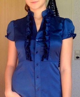 Süße Bluse für festliche Anlässe