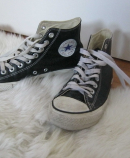 Chucks in Schwarz