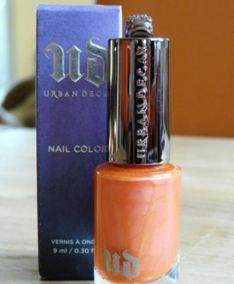 Urban Decay Nagellack Bang NEU