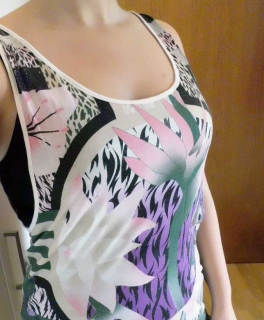 Diesel Top * bunt * Gr. M * floral
