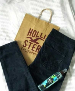 Neue hollister high rise high waist jeggings sattes navy mit Pailletten :)