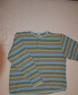 schöner gemusterter Kinderpullover Gr. 152