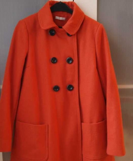 schöner orangener Mantel von promod ungetragen 