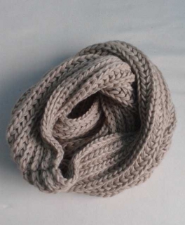 gestrickter Rundschal, beige, Pimkie