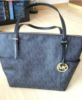Michael Kors Jet Set wie neu