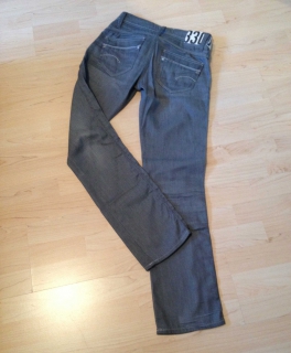 Bequeme G-Star Hose in Grau, Größe 26/30